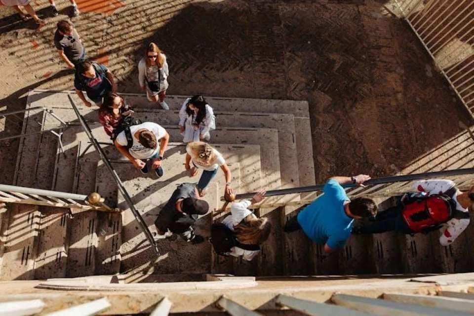 VIP St. Peter's Basilica tour with Dome climb and Papal Crypt