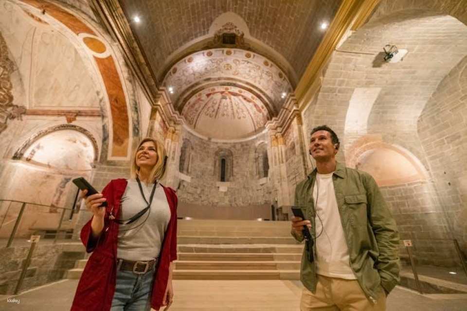 Visit to the Monastery of Sant Benet de Bages with audioguide