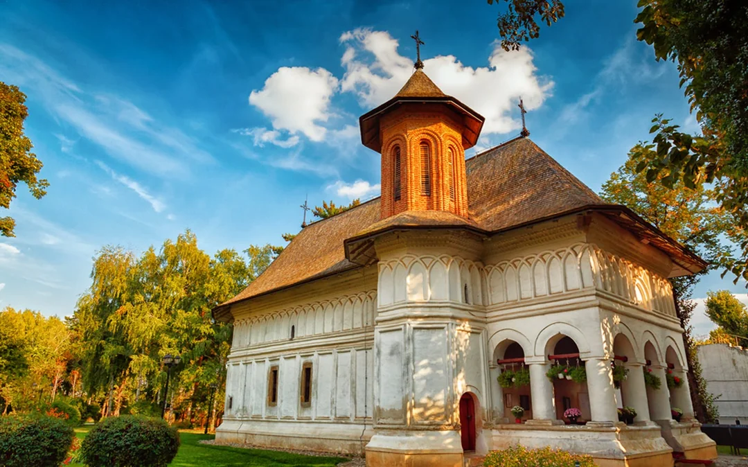 Visiting Bucharest on a Half-Day Sightseeing Private Tour Image 3