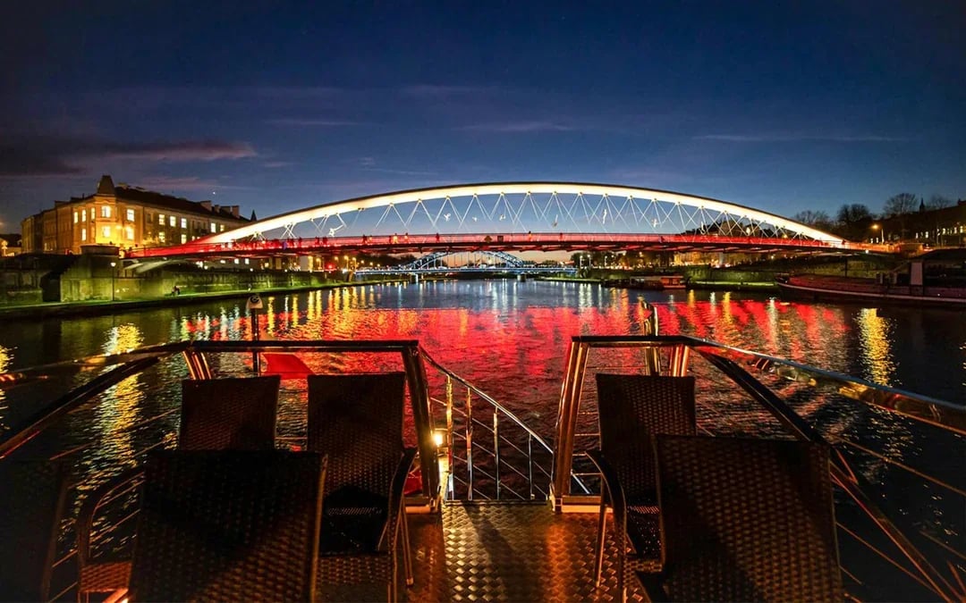 Vistula River Sightseeing Cruise on Catamaran Image 11