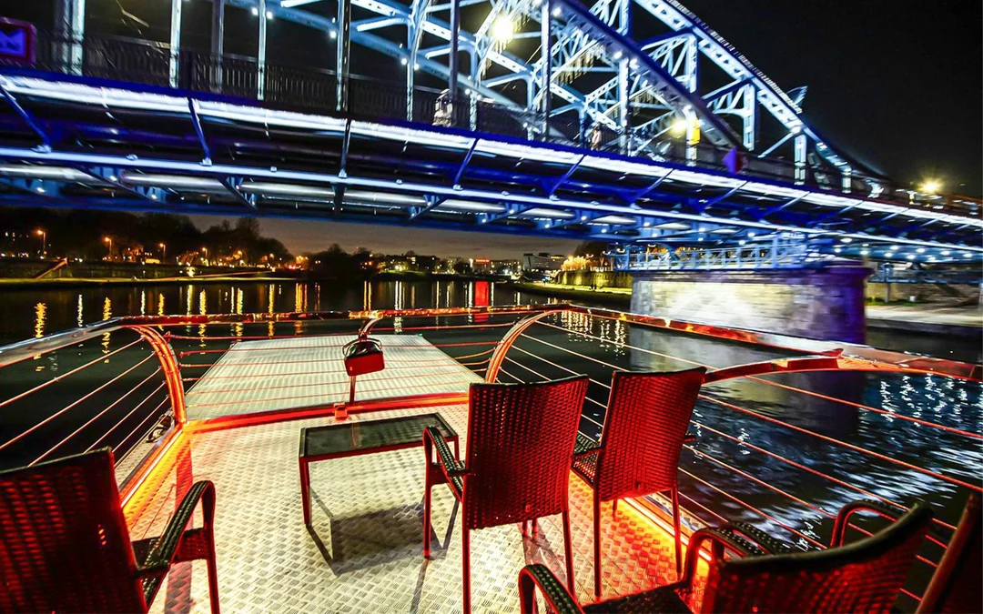 Vistula River Sightseeing Cruise on Catamaran Image 12