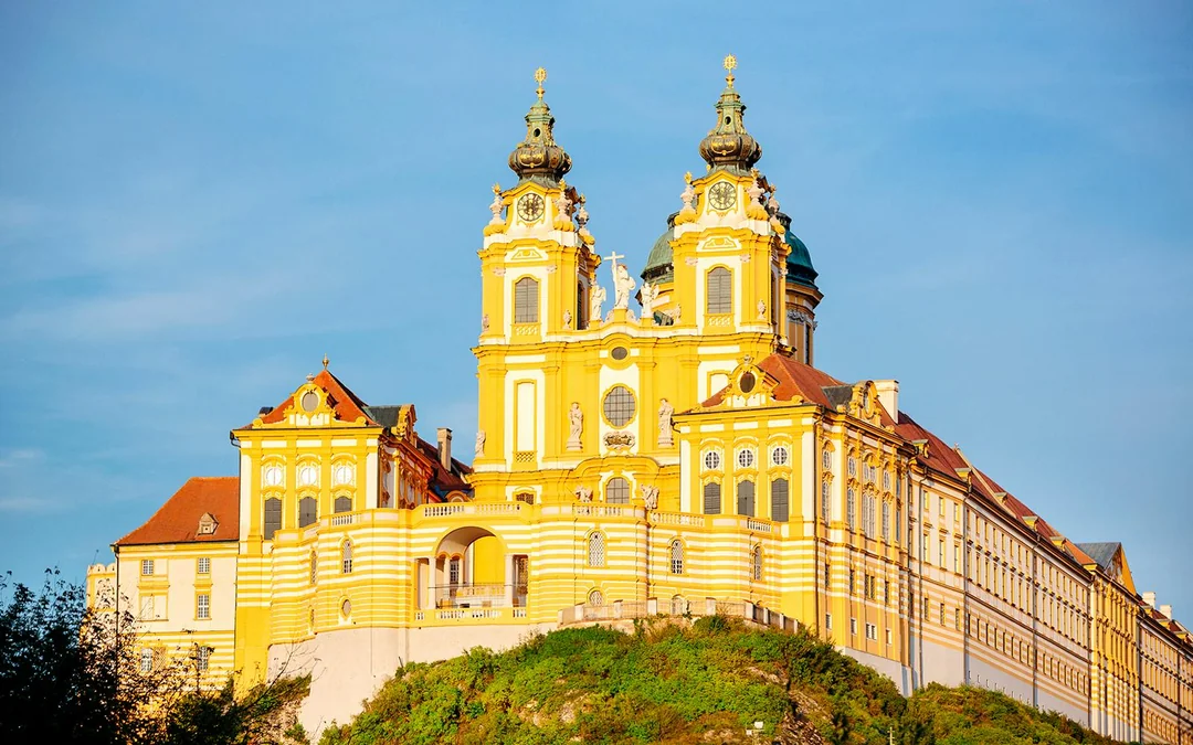 Wachau Day Trip With Free Time in Melk Image 4