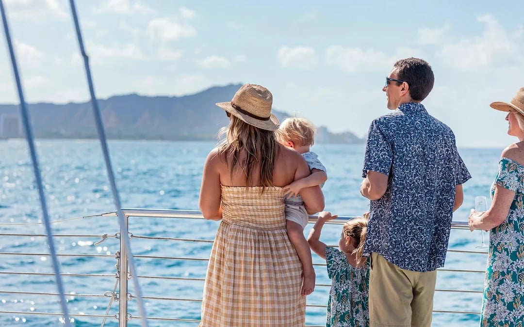 Waikiki Heritage & Diamond Head Sail Image 2