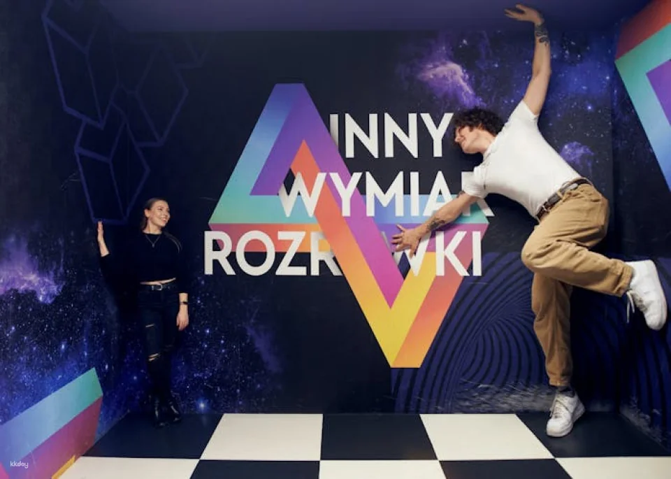 Warsaw World of Illusion entrance ticket