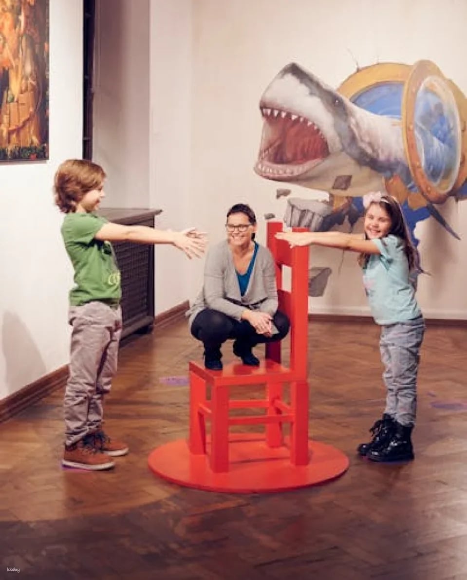 Warsaw World of Illusion entrance ticket