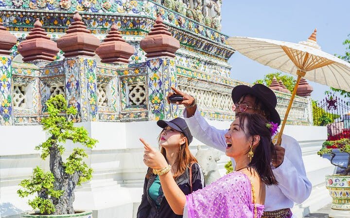Wat Pho, Wat Arun & Flower Market Guided Walking Tour in Bangkok Image 3