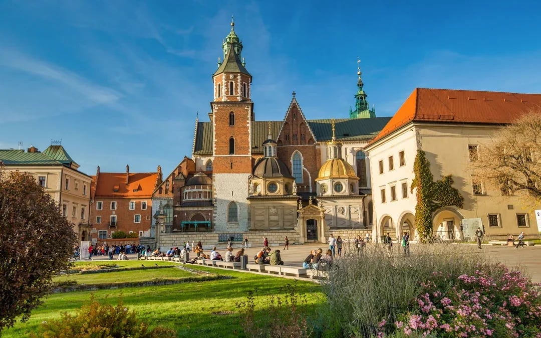 Wawel Castle & Cathedral Guided Tour Image 7