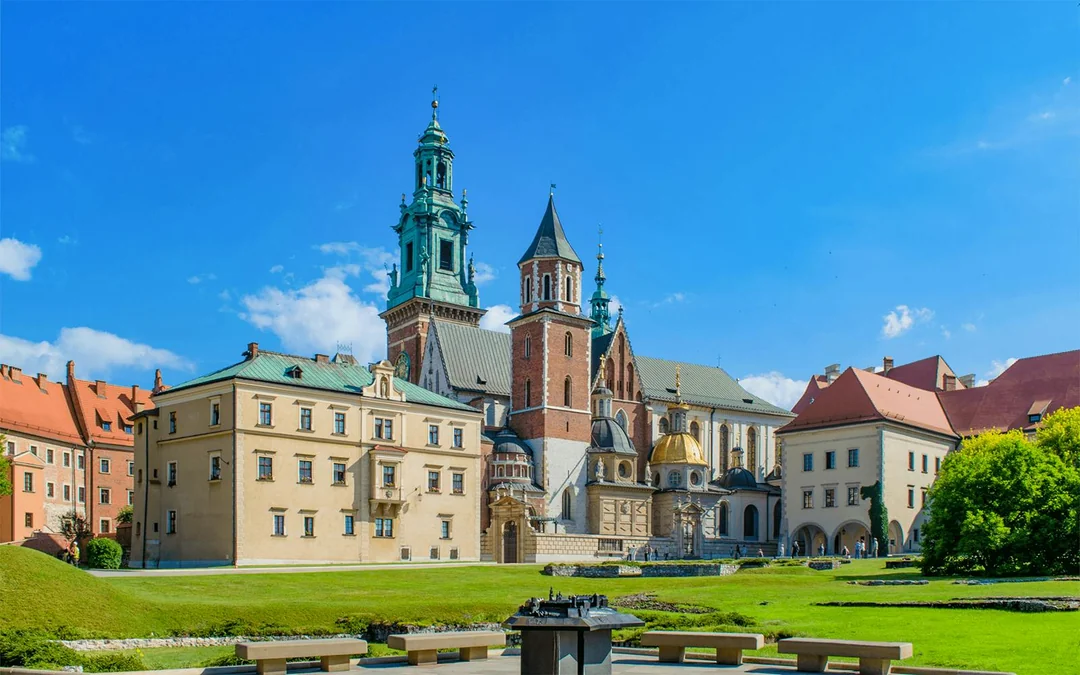 Wawel Castle, Cathedral & Wieliczka Salt Mine Guided Tour with Lunch Image 1