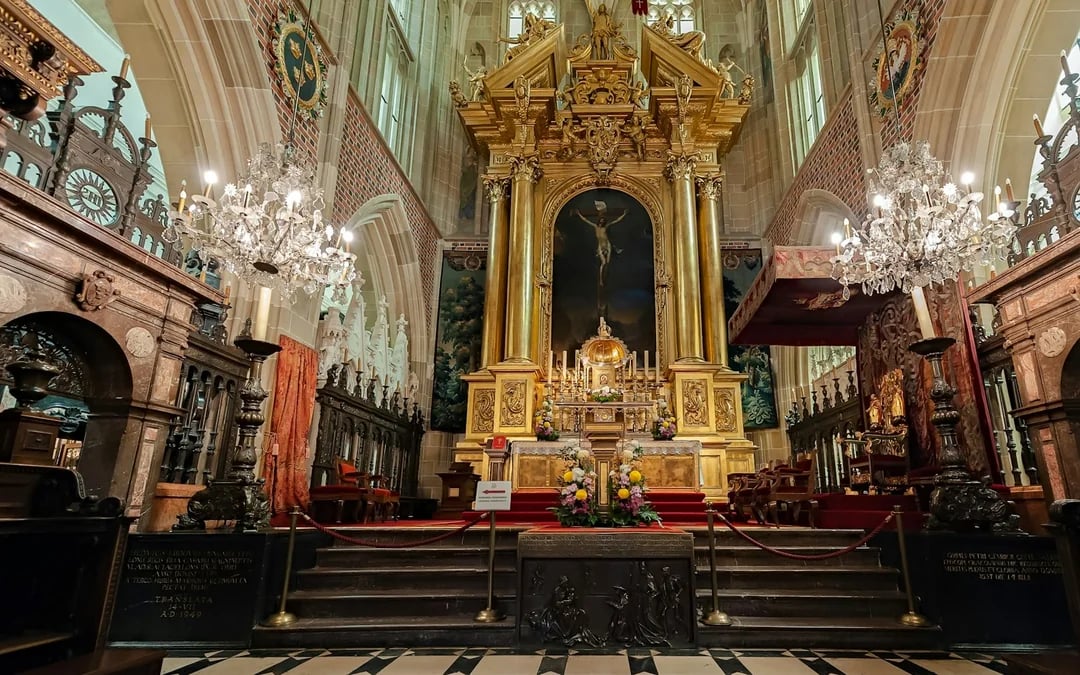 Wawel Hill and Cathedral Guided Tour with Admission Image 3