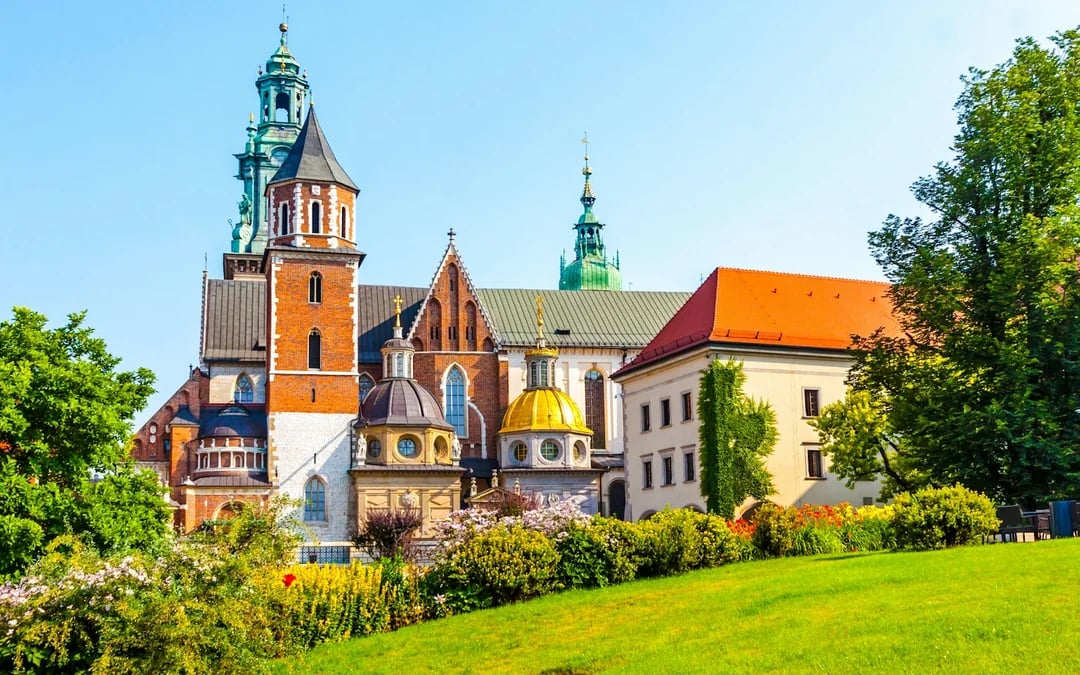 Wawel Hill and Cathedral Guided Tour with Admission Image 4