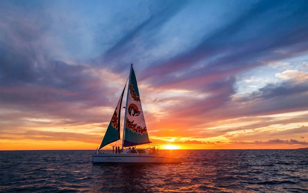 West Oahu Signature Sunset Sail Image 6