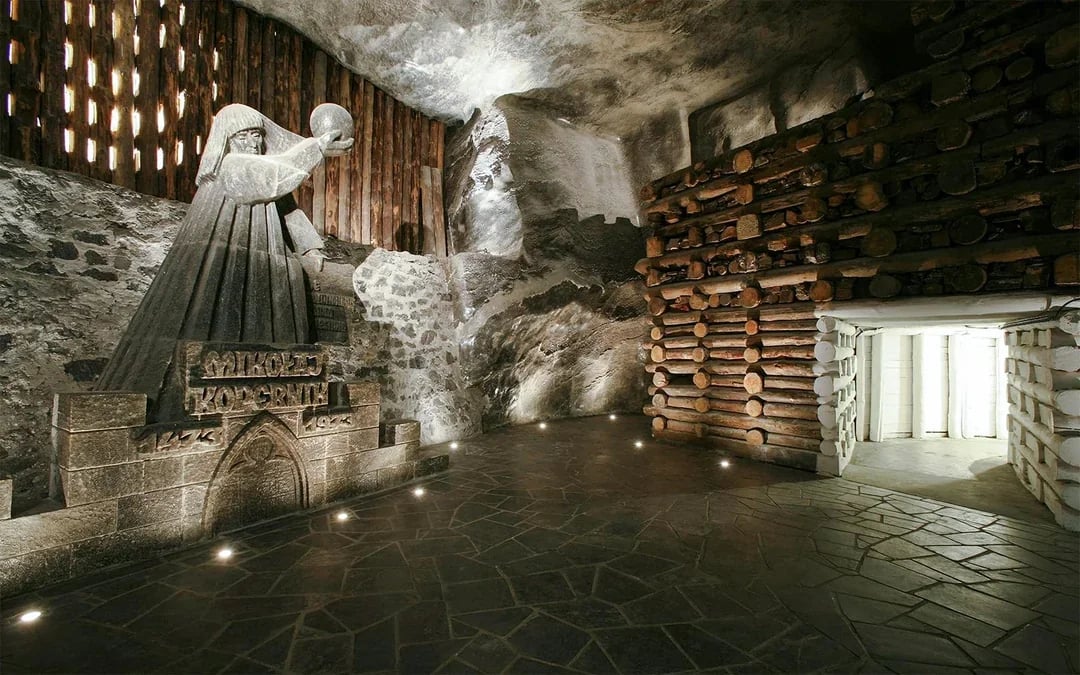 Wieliczka Salt Mine Guided Tour with Skip-the-Line Tickets
Image 11