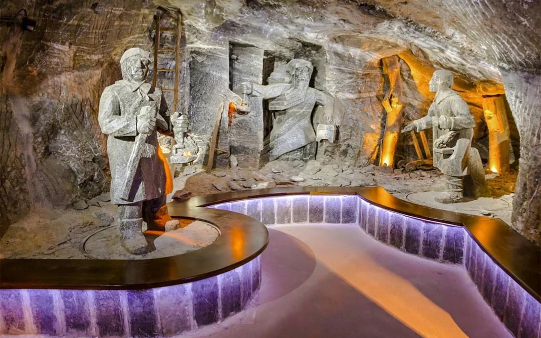 Wieliczka Salt Mine Guided Tour with Skip-the-Line Tickets
Image 3