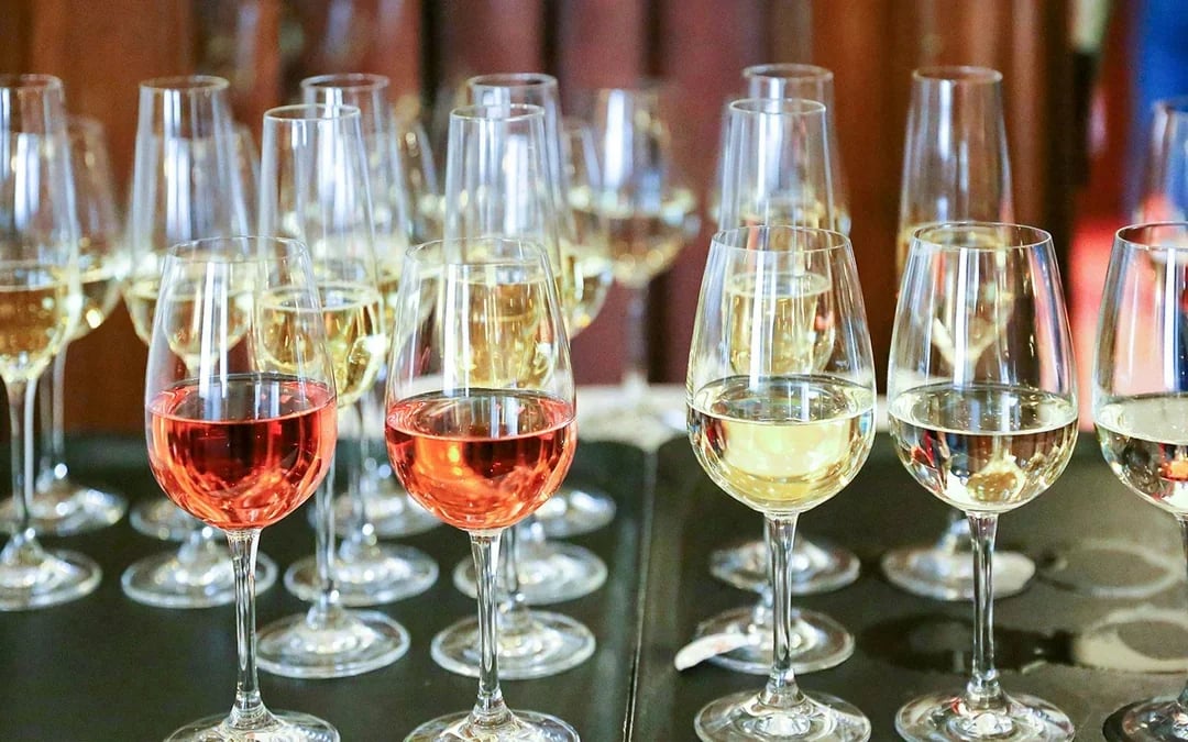Wine Tour in Mornington Peninsula from Melbourne with Lunch Image 1