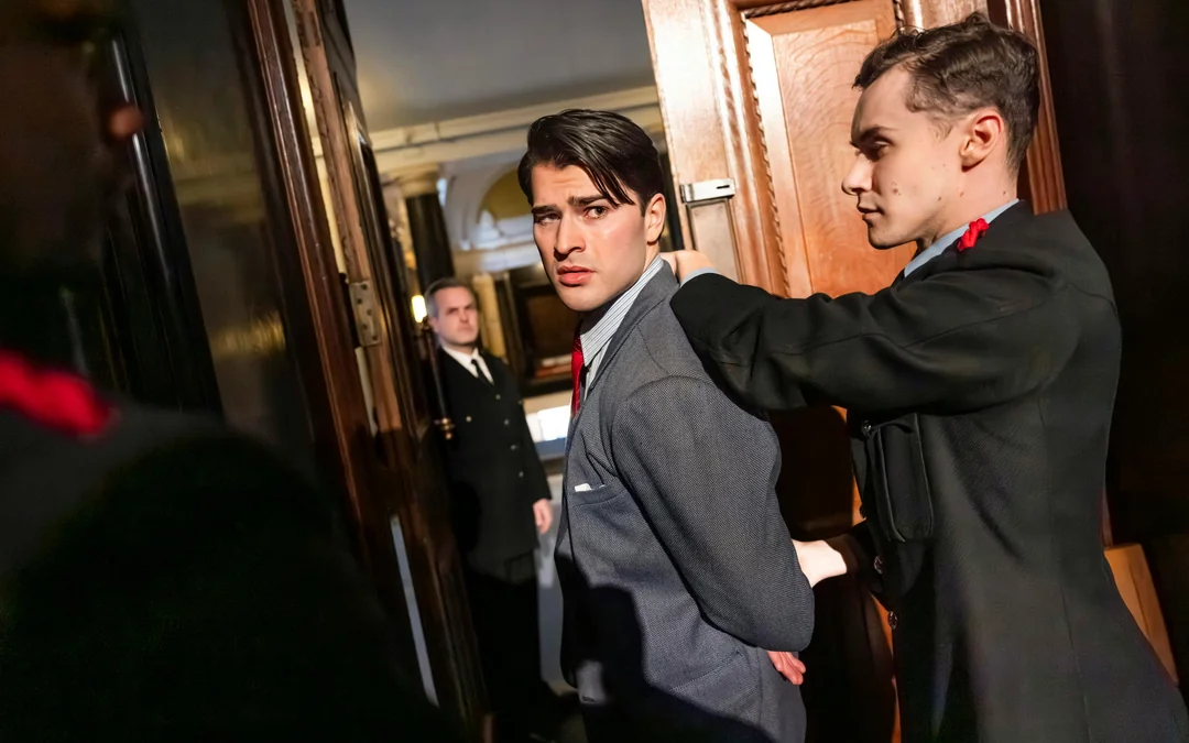 Witness for the Prosecution Image 3