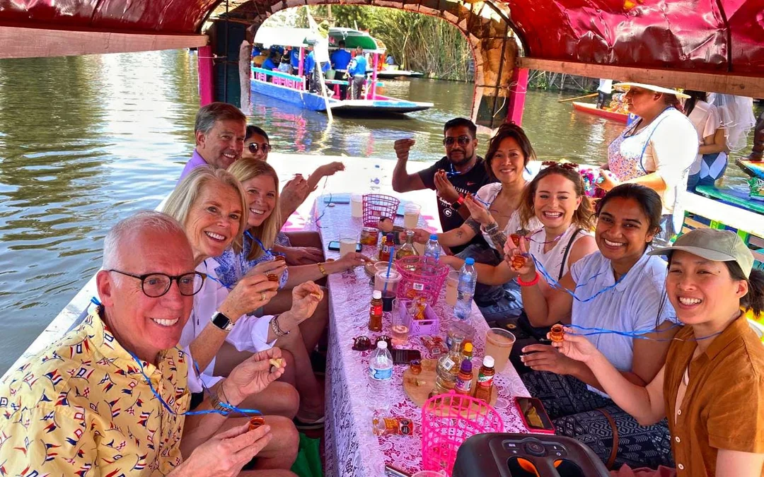 Xochimilco Boat Tour with Mexican Tacos, Unlimited Drinks & Games Image 2