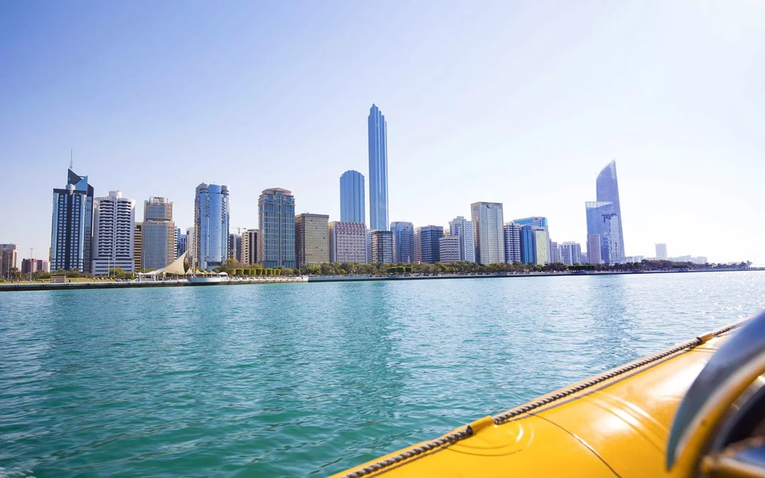 Yellow Boats Premium Sightseeing Speedboat Tour of Abu Dhabi Image 10
