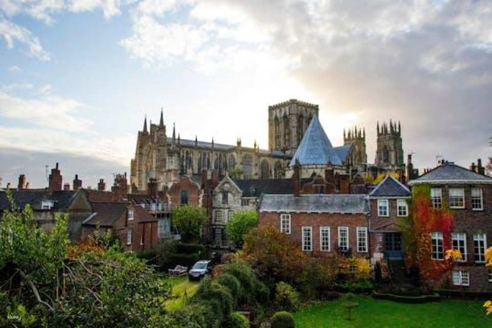 York self-guided walking tour