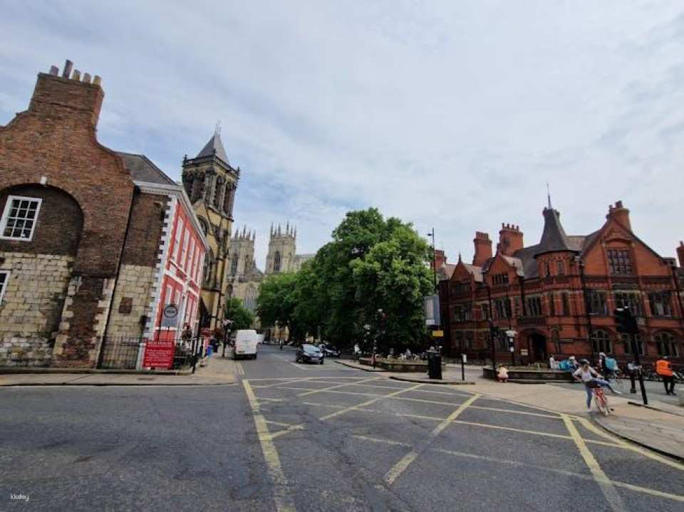 York self-guided walking tour