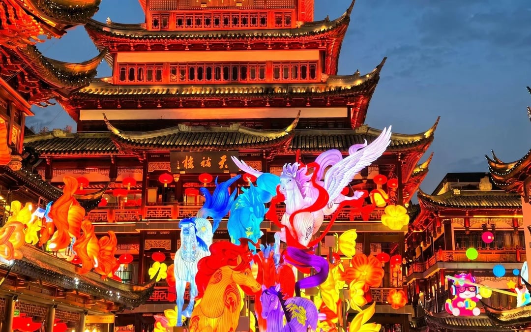 Yu Garden Guided Tour Image 8