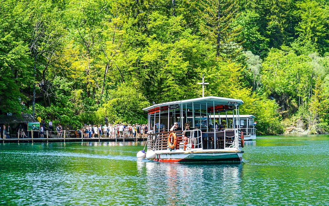 Zagreb to Plitvice: Private Transfer to Paradise Image 2