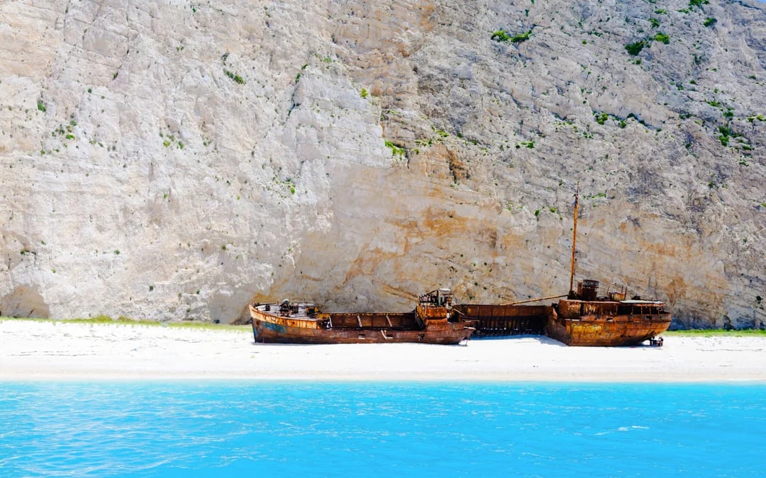Zakynthos Shipwreck Beach & Blue Caves Cruise
Image 2