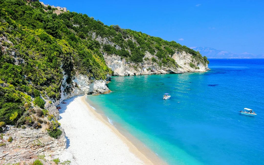 Zakynthos Shipwreck, Caves & White Beach Speedboat Tour Image 4