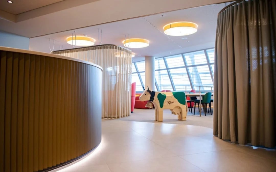 Zurich Airport: Marhaba Lounge at Airside Centre Image 1