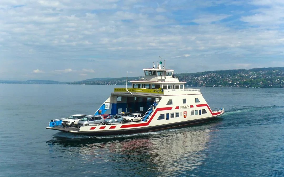Zürich Guided Tour with Cable Car & Sightseeing Cruise Image 5