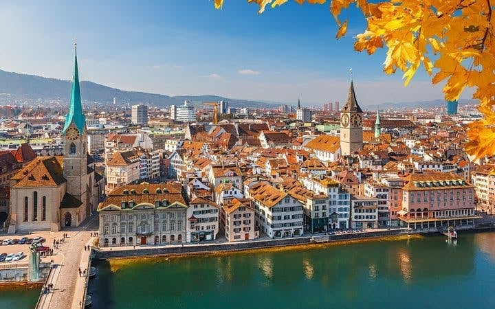 Zurich Self-Guided Walking Tour on Mobile App Image 1