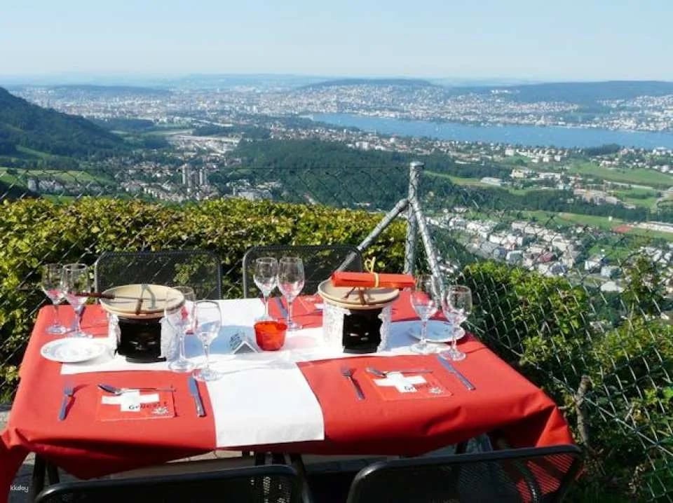 Zurich sunset tour with cheese fondue